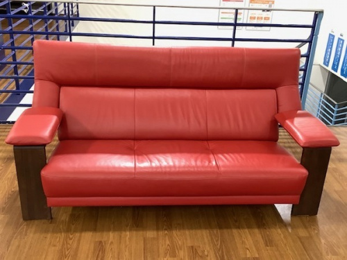 家具のソファ