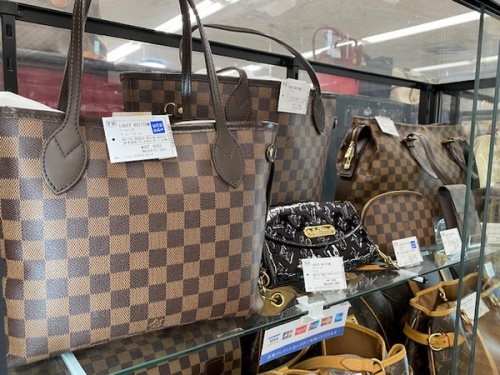 モノグラム・エピ・ヴェルニのヴィトン買取 埼玉
