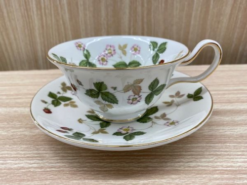 洋食器のカップ＆ソーサー　WEDGWOOD/ウェッジウッド　