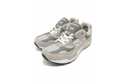 スニーカーのNEW BALANCE(ニューバランス)