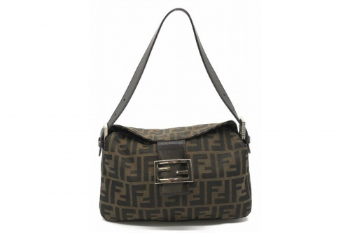 バッグのFENDI