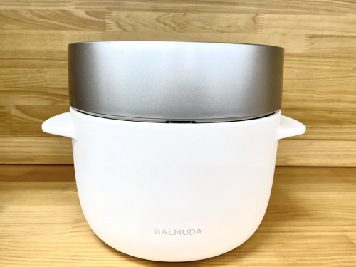 デザインキッチン家電の炊飯器