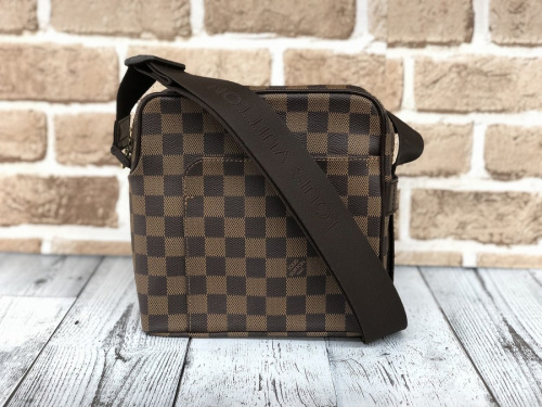 ブランド・ラグジュアリーのLOUIS VUITTON