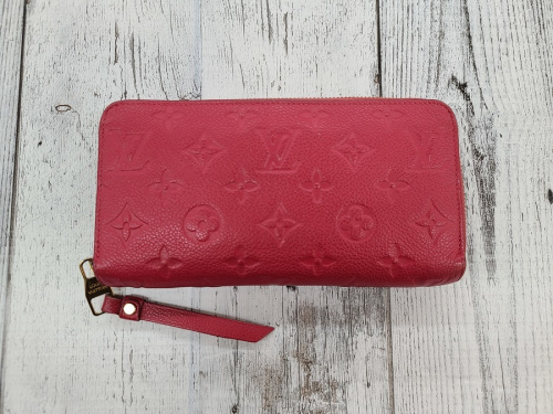 財布のジッピーウォレット