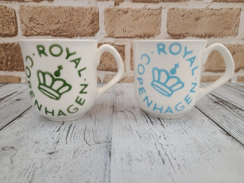 洋食器のマグカップ