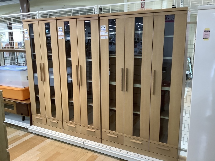 karimoku 本棚【トレファク岸和田店】 壁一面を本棚に！？扉付き本棚のご紹介【岸和田店】｜2020年09月29日