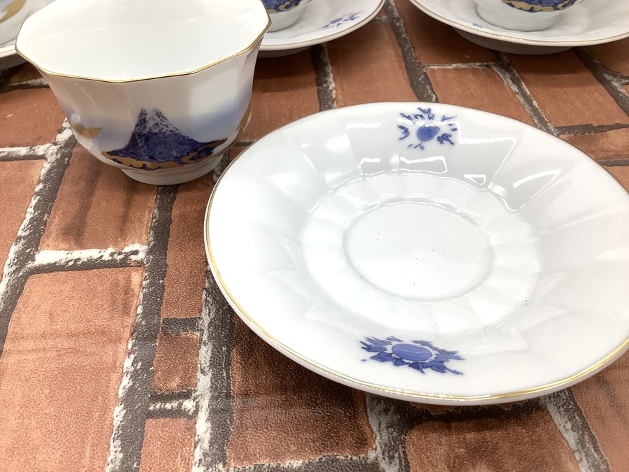 ROYAL COPENHAGEN（ロイヤルコペンハーゲン）から絹谷幸二コラボ