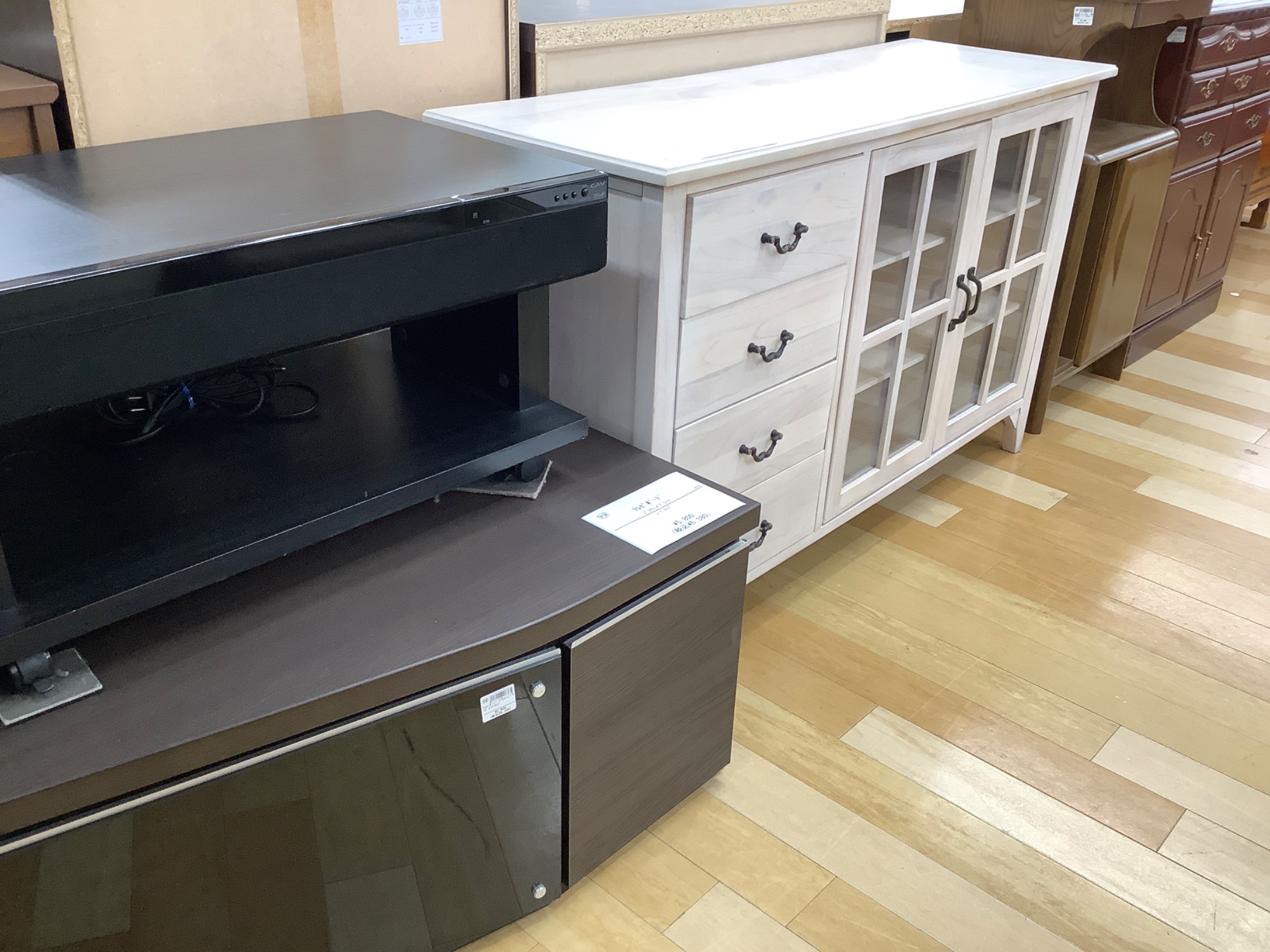 【トレファク ラパーク岸和田店】カントリー調キャビネット 入荷しました。 カントリー調キャビネット入荷致しました！！！｜2024年01月25日