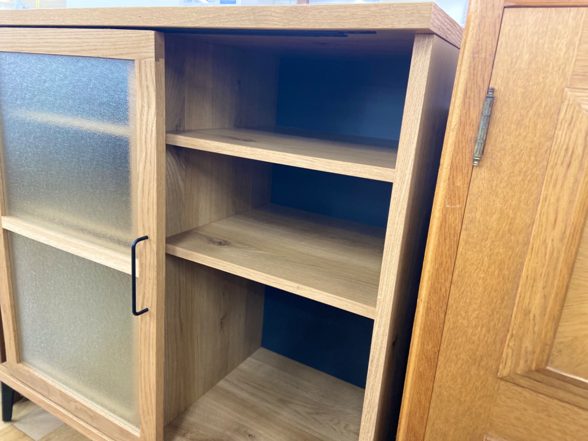 【トレファク ラパーク岸和田店】nico and...  ガラスキャビネット 入荷しました。 niko andFURNITURE&SUPPLY】ガラスキャビネットのご紹介を致します