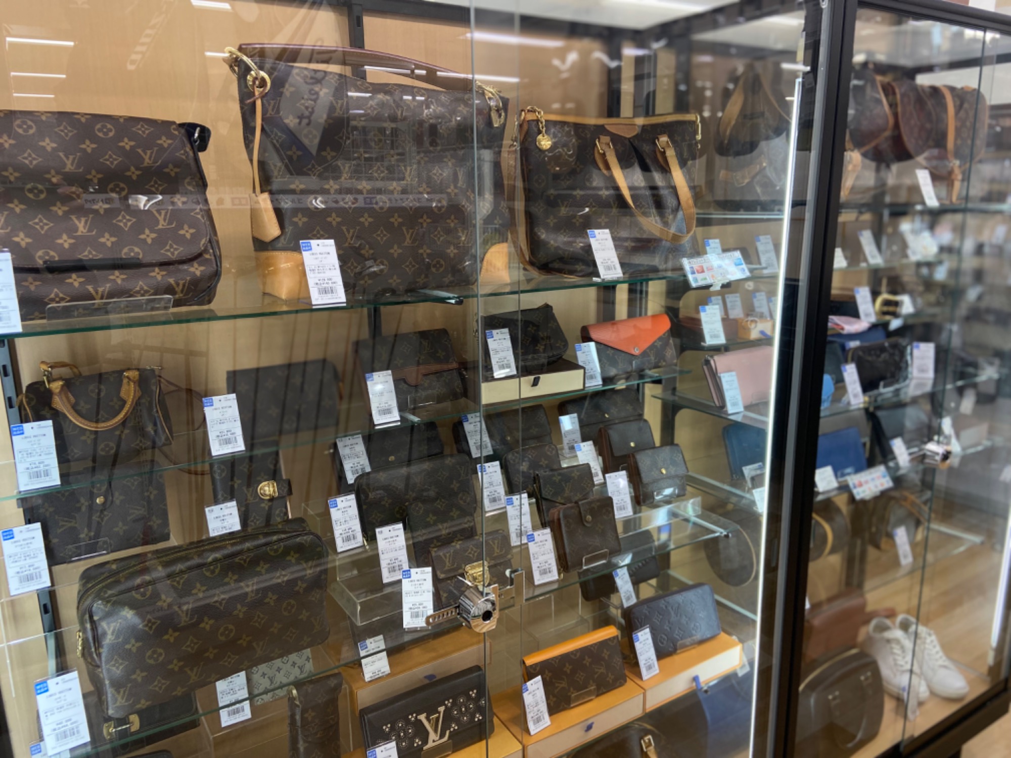 三環ジャパン　テレビボード　売ります！【トレジャーファクトリーラパーク岸和田店】 ハイタイプテレビボード入荷しました【岸和田】｜2019年12月03日