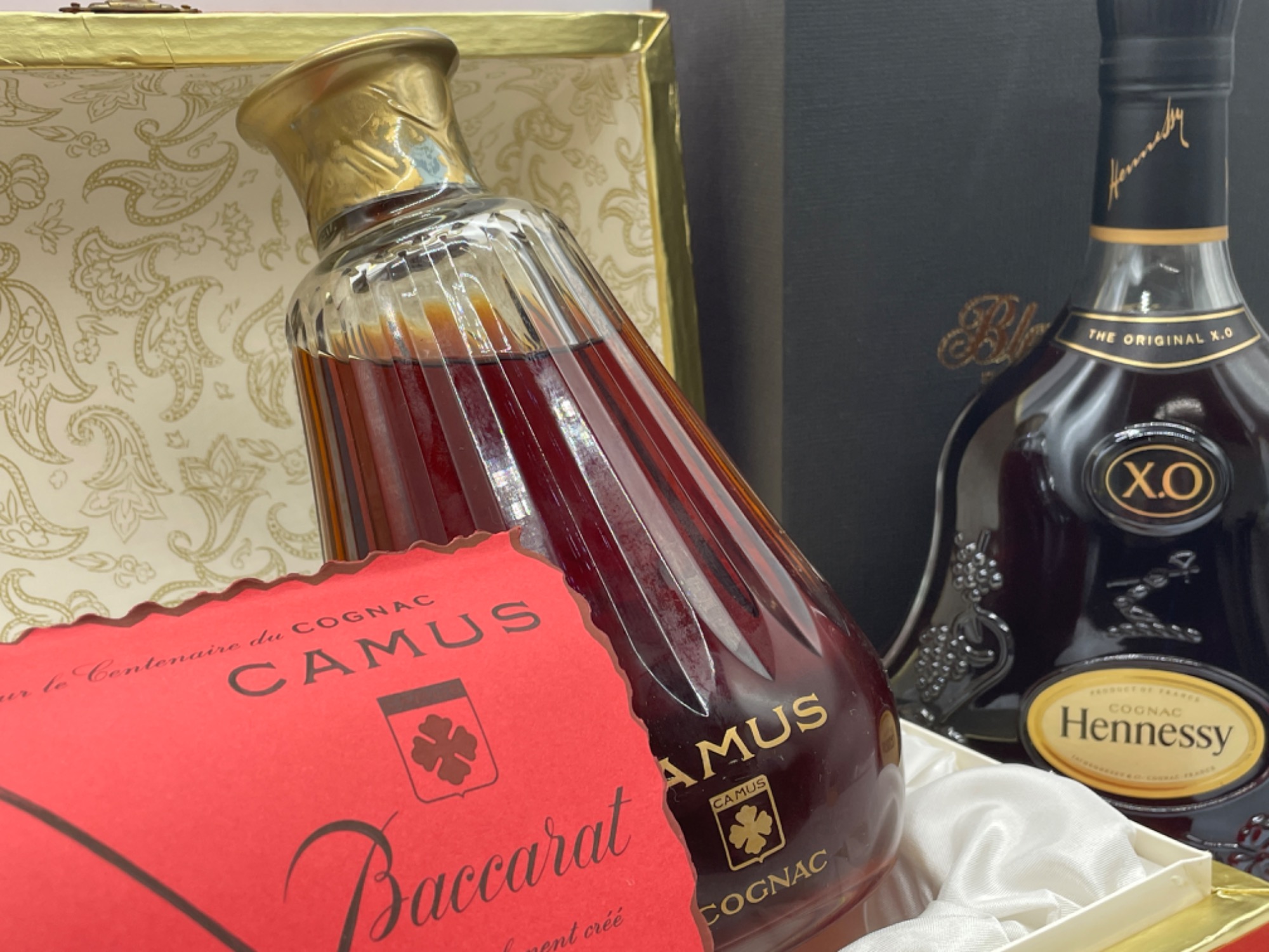 お酒買取強化~】コニャック カミュ バカラボトル入荷しました