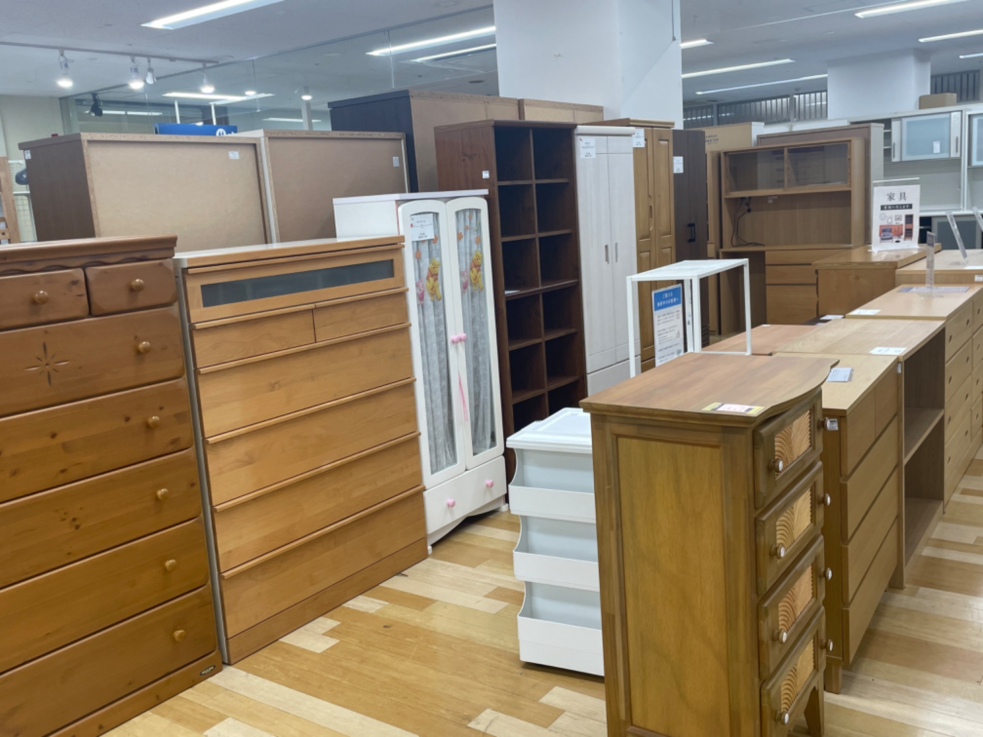 ☆家具揃え多数☆】当店オススメのブランドソファーを3つご紹介します