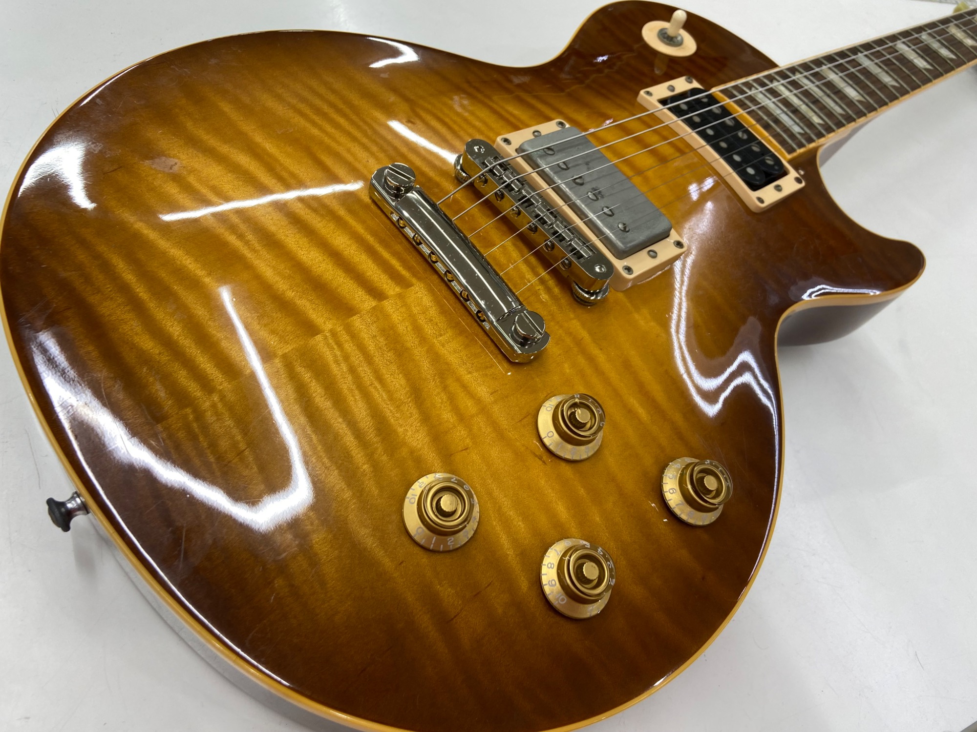 楽器買取強化中！！】GIBSON（ギブソン）レスポールスタンダード