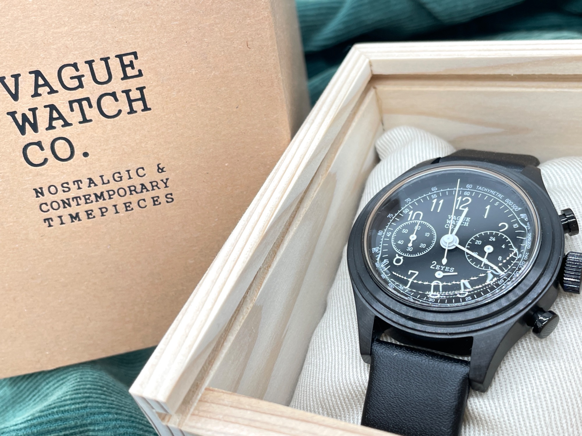 腕時計買取強化中！】VAGUE WATCH CO. クォーツ レザーベルト 入荷しま