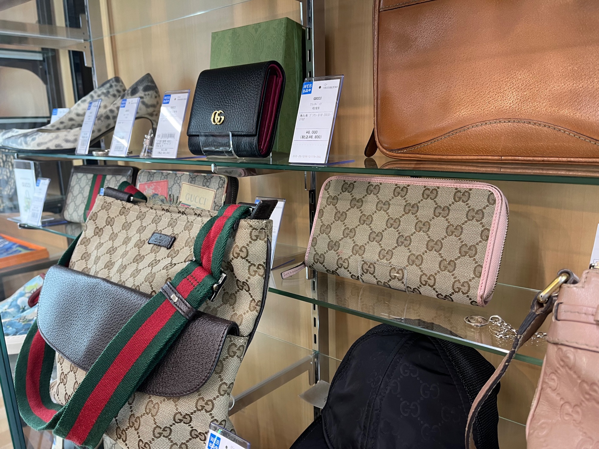 【BIGお買い物ラリー★30%OFFセール中】グッチ GUCCI パンプス モカ レディース 中古 ブランド品 買取強化中！】GUCCI （グッチ） のバッグをご紹介