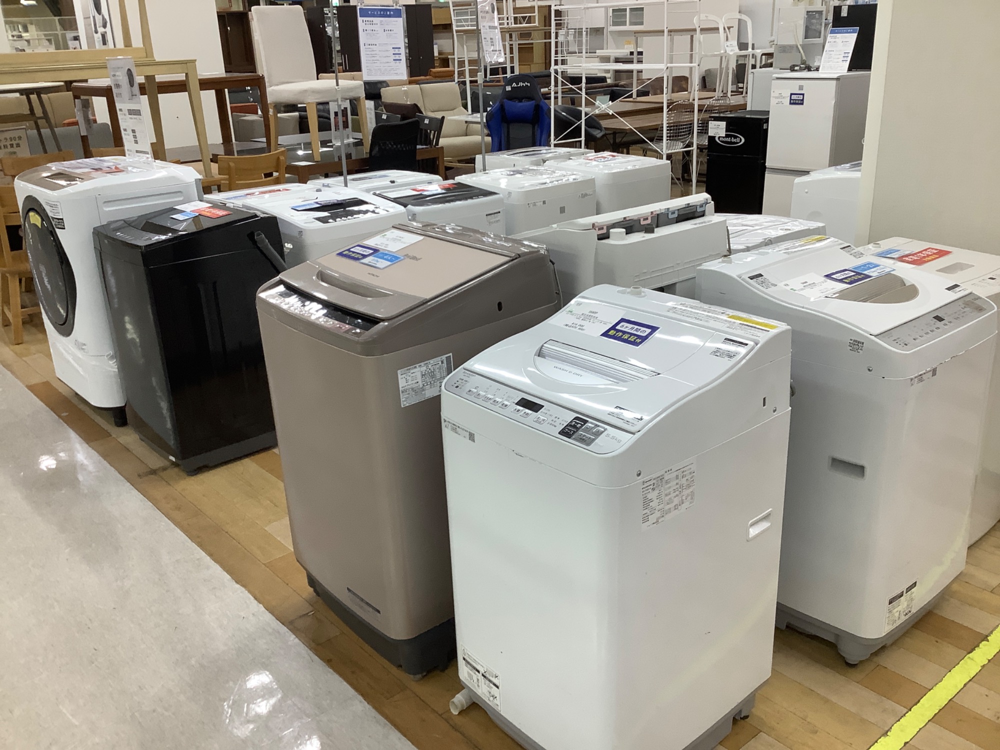 HITACHI(日立)5ドア冷蔵庫【トレファク岸和田店】 HITACHI】真空チルドの5ドア冷蔵庫！新入荷しました♪｜2019年10月09日
