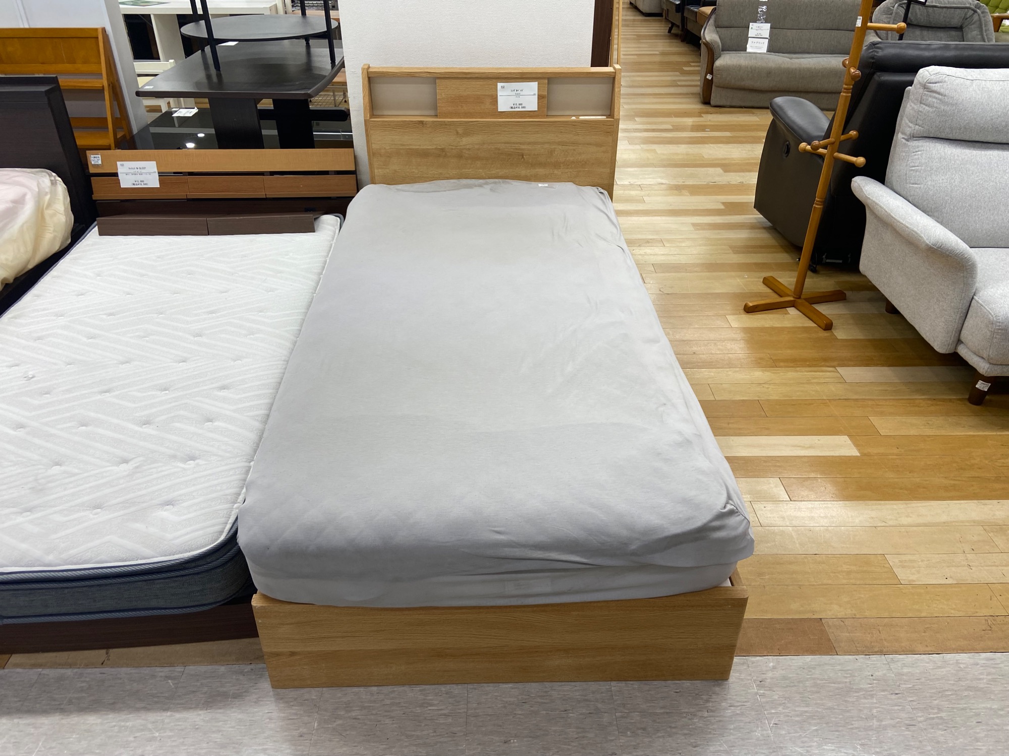 関家具　ダブルベッド【トレファク岸和田店】 中古家具地域最大当店 おすすめの ベッド3点 ご紹介します！！｜2026年