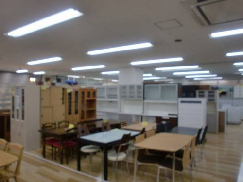 レンジボードのソファ