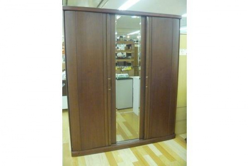 家具・インテリアのワードローブ