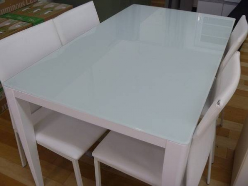 家具・インテリアの岸和田ブランド家具