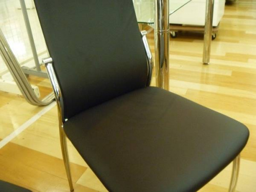 岸和田店ブランド家具の関西