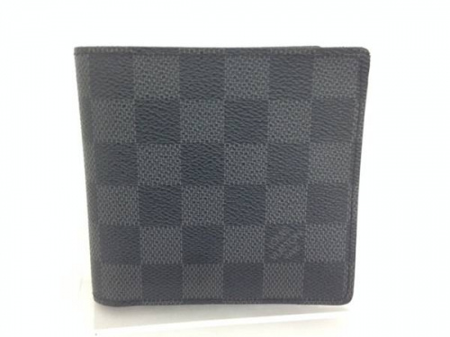 ブランド・ラグジュアリーの財布