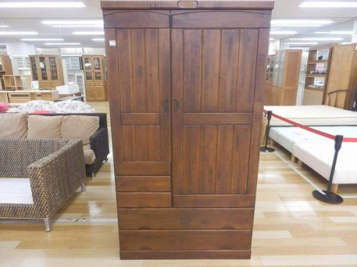 家具・インテリアのワードローブ