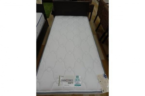 家具・インテリアのベット