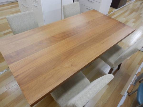 家具・インテリアの岸和田ブランド家具