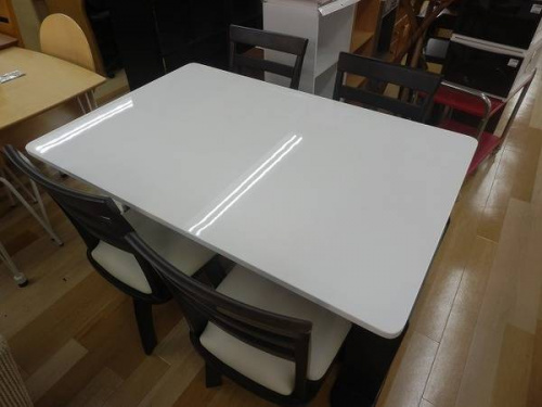 家具・インテリアのダイニング