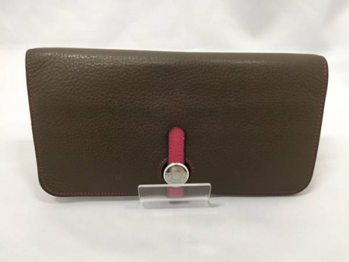 ブランド・ラグジュアリーの財布