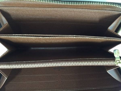 財布の岸和田ブランド品