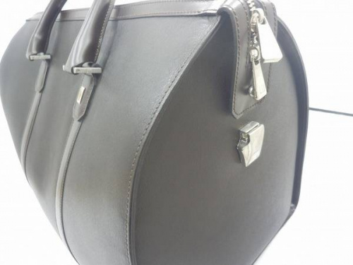 ボストンバッグの岸和田ブランド品