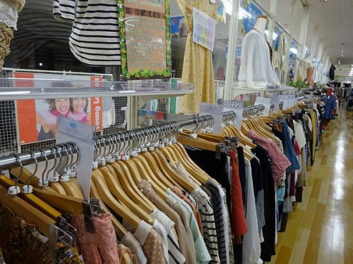 カットソーの関西