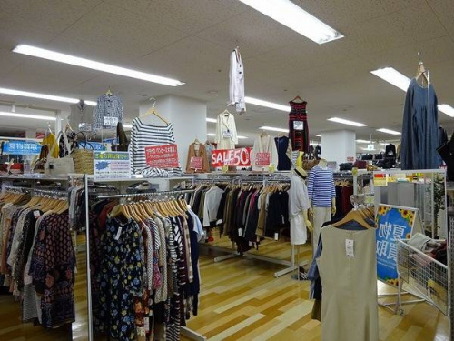 関西の岸和田　衣類