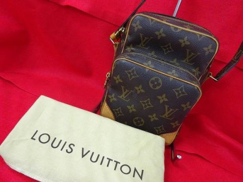 ブランド・ラグジュアリーのルイヴィトン（LOUIS VUITTON）