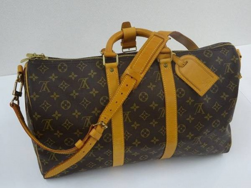 ブランド・ラグジュアリーのルイヴィトン（LOUIS VUITTON）