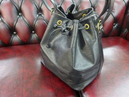 ブランド・ラグジュアリーのルイヴィトン