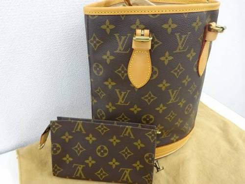 ブランド・ラグジュアリーのルイヴィトン（LOUIS VUITTON）