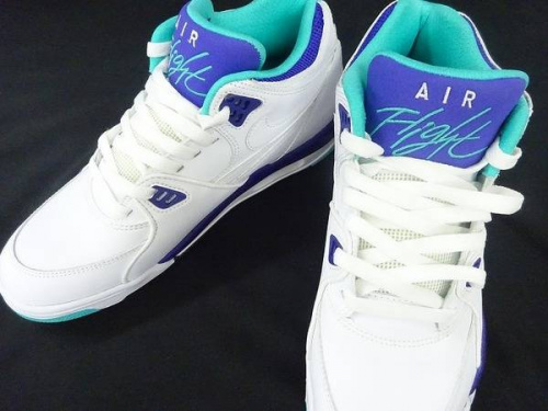 メンズファッションのナイキ（NIKE）