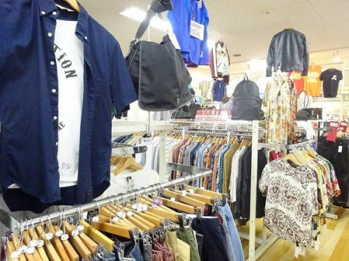 関西の岸和田　衣類