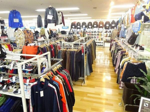 関西の岸和田　衣類