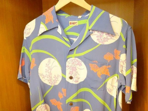 メンズファッションのアロハシャツ