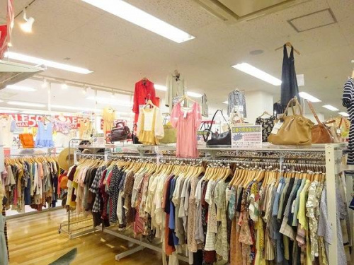 関西の岸和田　衣類