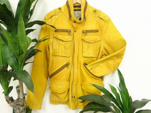 メンズファッションのレザージャケット