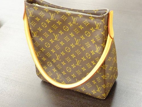 ブランド・ラグジュアリーのルイヴィトン（LOUIS VUITTON）