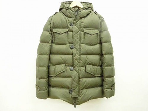 メンズファッションのダウンジャケット