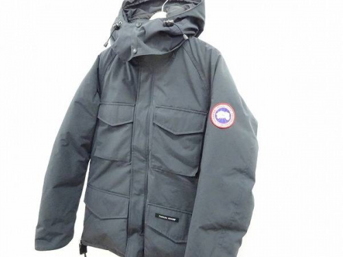 レディースファッションのアウター