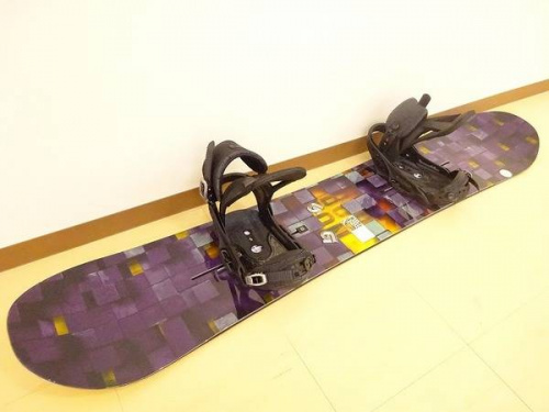 スポーツ・アウトドアのスノーボード