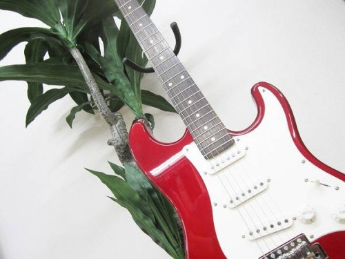 楽器・ホビー雑貨のギター